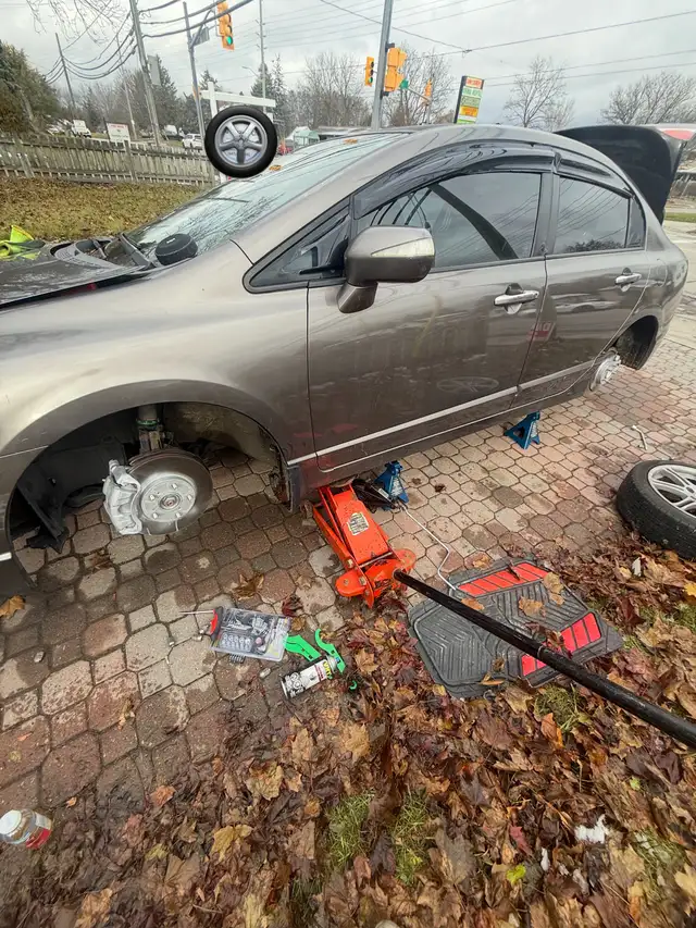 tire swap64519982199681121