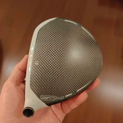 Taylormade SIM 10.5 driver, View more