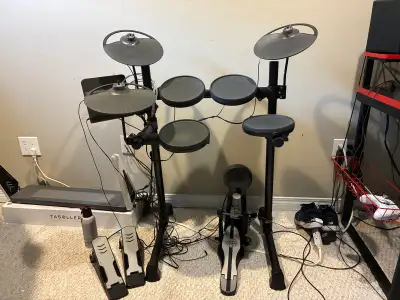 Yamaha DTX 400K Electronic Drum Set, View more
