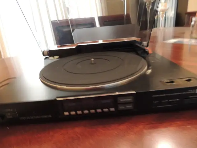 Sansui P-L75 Computerized Full Auto DD Turntable in Stereo Systems & Home Theatre in Mississauga / Peel Region - Image 6