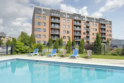 Une aubaine au secteur C de Brossard, à louer appartement très coquet de type 31/2 avec une chambre...