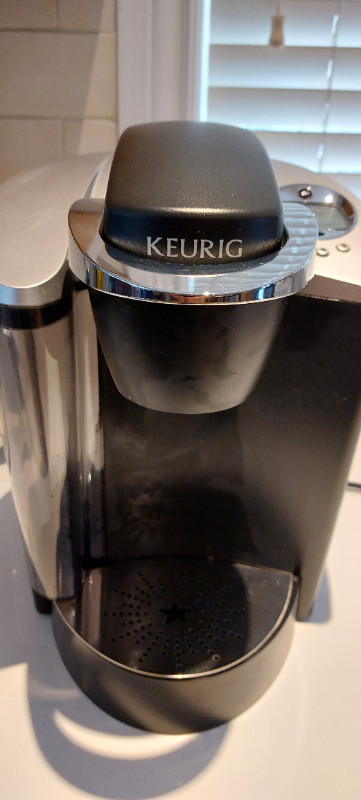 Keurig K-Classic Coffee Maker K-Cup Pod, Single Serve. in Coffee Makers in Oakville / Halton Region - Image 4