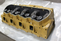 CATERPILLAR Engine Cylinder Head #3208 / 9N1107