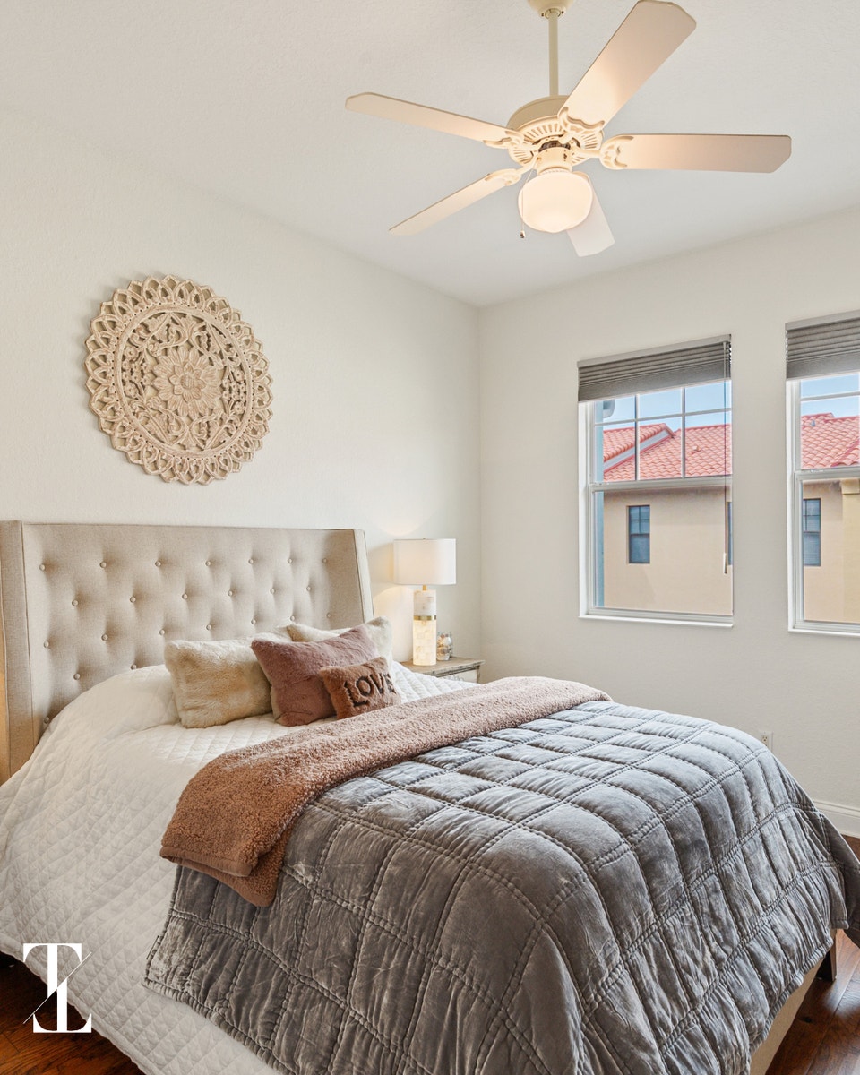 Florida Waterfront Luxury Living!, photo 13 of 17