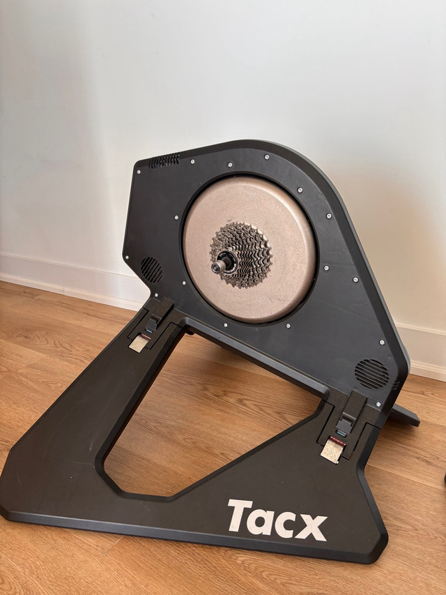 Tacx Neo Smart Trainer  -  in Clothing, Shoes & Accessories in City of Toronto - Image 2