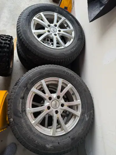 235/65R16 My father bought these off someone, but they were the wrong size for our van Pick up Beave...