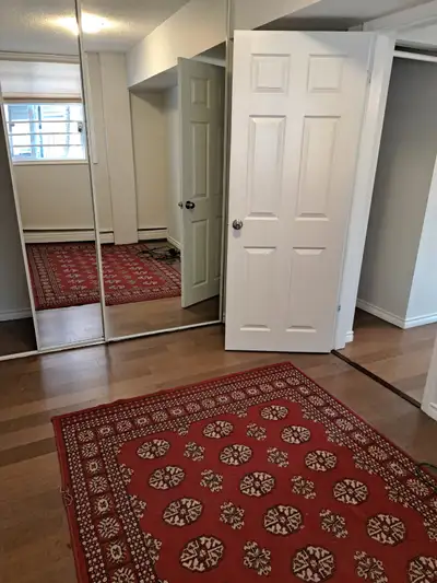 About the roomies Edit This rooms for rent offers a clean, quite. Peaceful, clear Brightness,… call/...