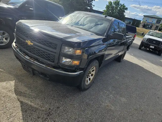 2014 Chevrolet Silverado PART OUT in Auto Body Parts in Barrie - Image 2