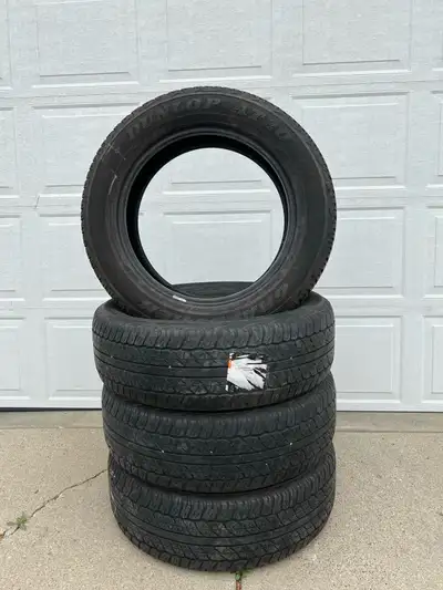 Hello, I’m selling my set of (4) 225/60r18 Dunlop At20 Grandtrek in good condition. They have 60% tr...