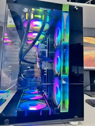 New Released AMD Ryzen 7 9700X+ NVIDIA RTX 5070 GOGGOGO, View more