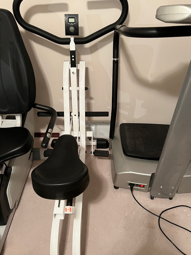 Rower-Ride Exercise Trainer - Total Body Workout Rowing Machine in Exercise Equipment in Calgary