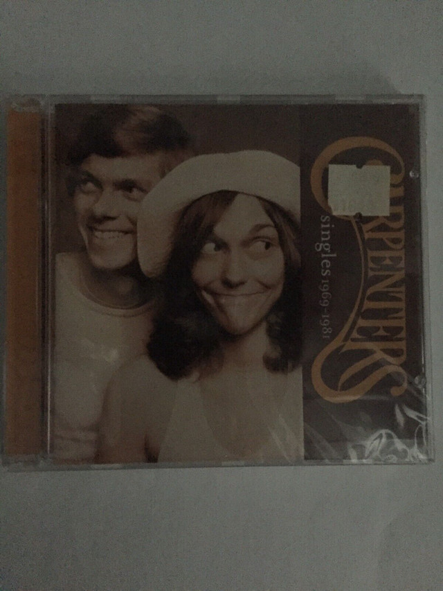 Carpenters-Singles 1969-1981 CD in CDs, DVDs & Blu-ray in North Bay