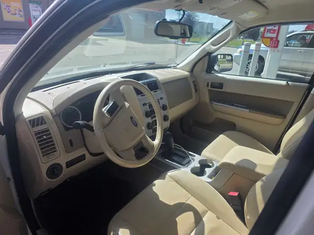 Ford Escape 546142103788605444