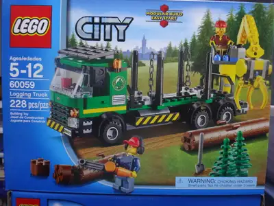 from 2014 Includes 2 minifigures, both of which are unique to this set Bricklink shows no sealed set...