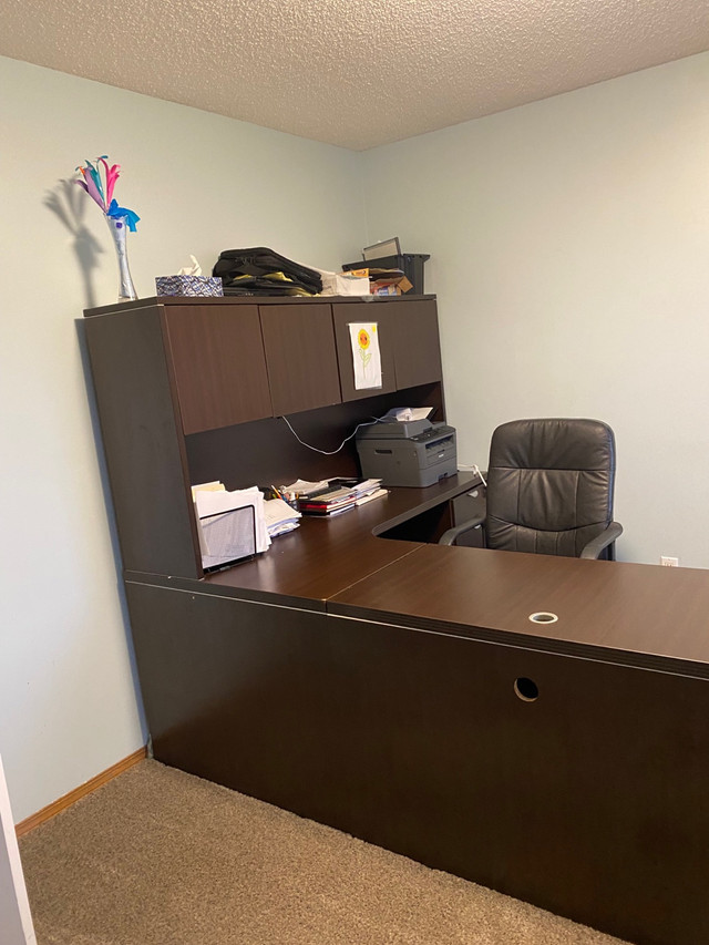 Office Desk | Desks | Calgary | Kijiji