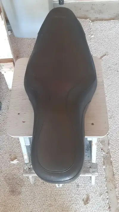 Sportster year fits 1982-2003, can fit other models. Mustang seat number 76397, still in great condi...