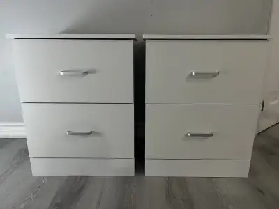 NEW Set of 2 – Allyannah 2-Drawer Nightstands / Modern White Nig, View more