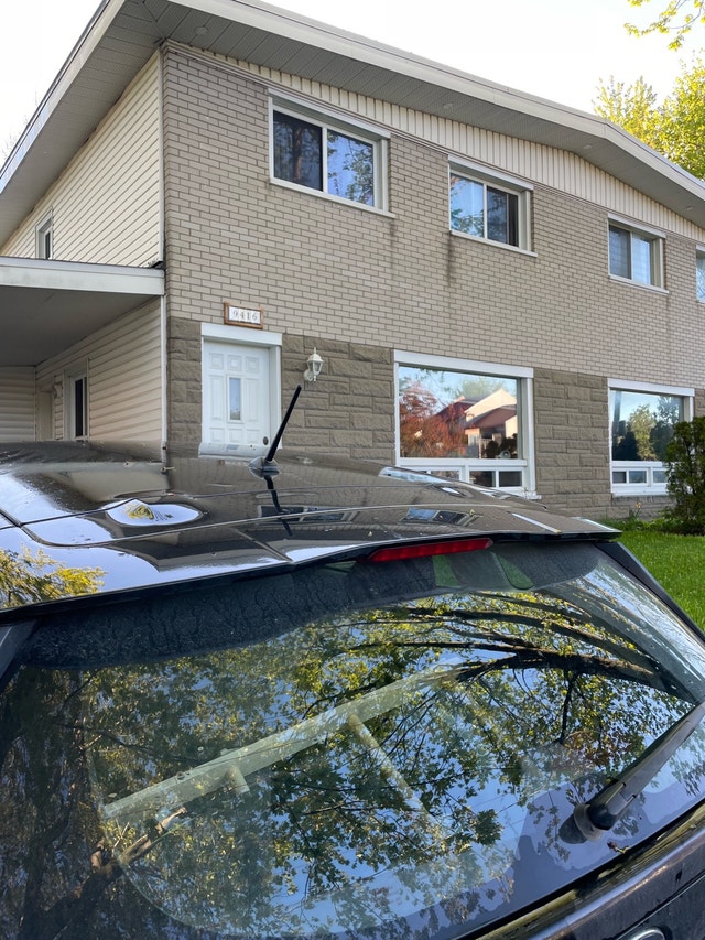 Maison jumelée à louer – Charlesbourg — photo 1