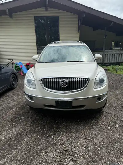 Hello, I have a 2010 Buick enclave 200 KM This vehicle is sold as is only needs a timing chain. I pu...