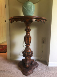 Lamp stand solid wood   / pied de lampe en bois massif 