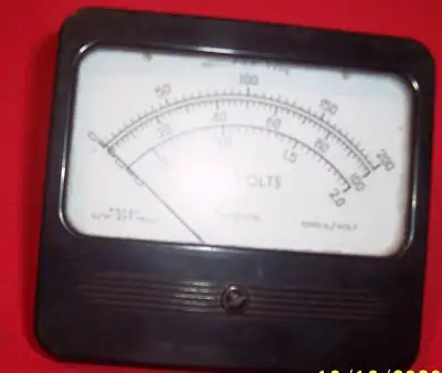 VINTAGE SIMPSON MULTIMETER  260, View more