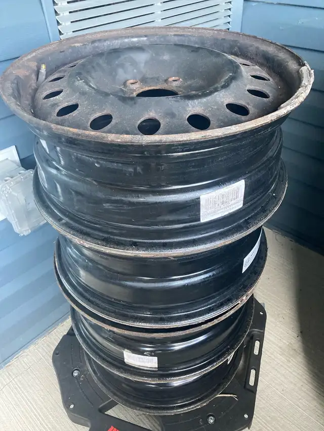 17 Inch Rims in Tires & Rims in Belleville - Image 3