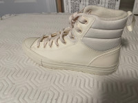 Converse Berkshire Boot Hightop Size 11.5 BNIB DS