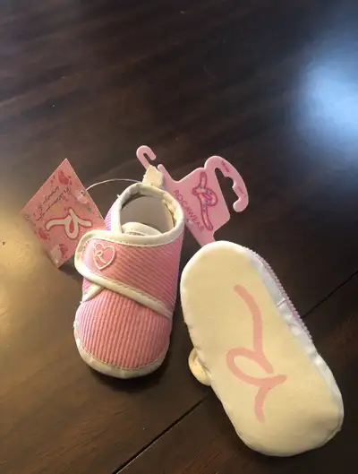 RW Booties / Sz 1 (NB-3m) / BNWT, View more