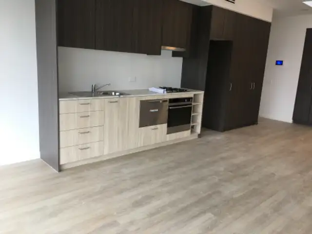 Professional Flooring Installation Service62864354096641122