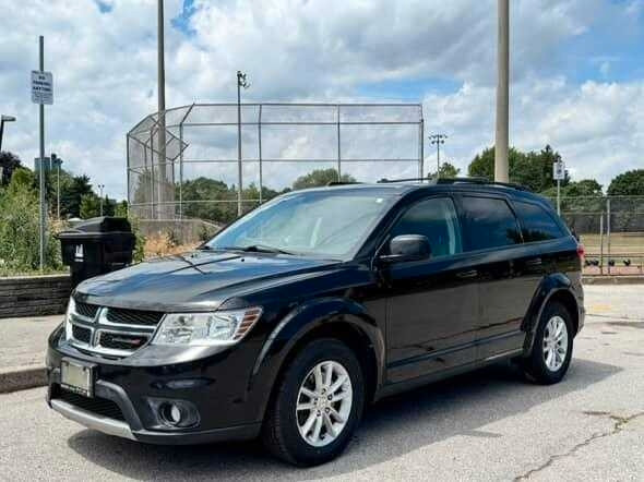 2017 Dodge Journey sxt in Cars & Trucks in City of Toronto