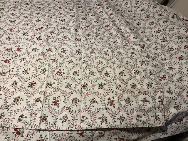 Floral Duvet Cover set - Twin bed in Bedding in Ottawa - Image 3