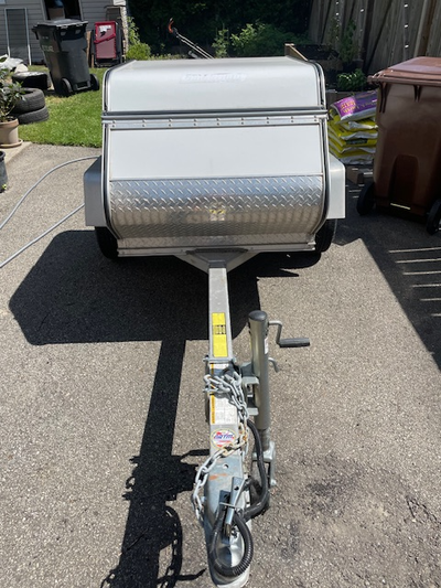 CARGOPRO 3X4' TAG-A-LONG TRAILER Fabricant: CargoPro Modèle: CMT3X4 Année: 2016 Condition: D'occasio...