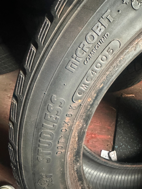 205 55R16 Toyo Observe GARIT-HT USED - 4 TIRES in Tires & Rims in Mississauga / Peel Region - Image 4