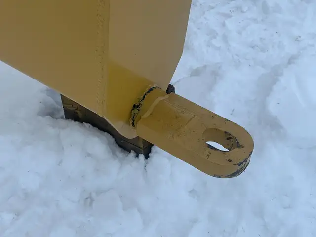 Cat Scrapers in Farming Equipment in Saskatoon - Image 6