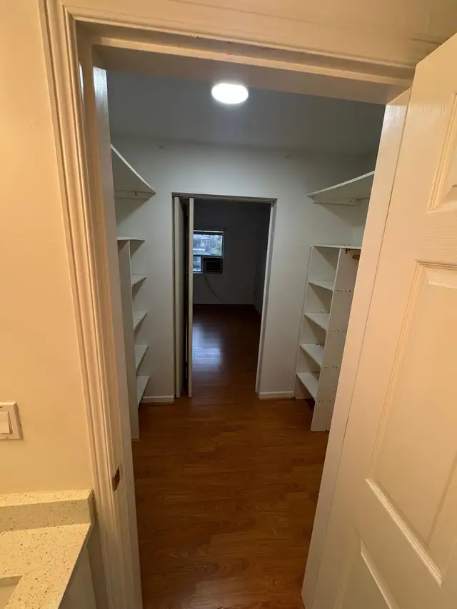 apartment for rent in Room Rentals & Roommates in Delta/Surrey/Langley - Image 10