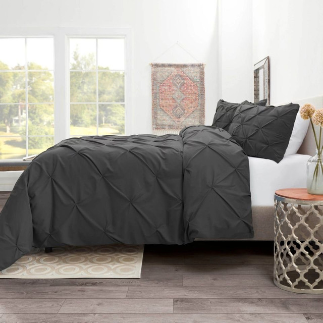 New 3 PC Dark Grey Pintuck Duvet Cover Set • Queen Size in Bedding in North Bay - Image 4