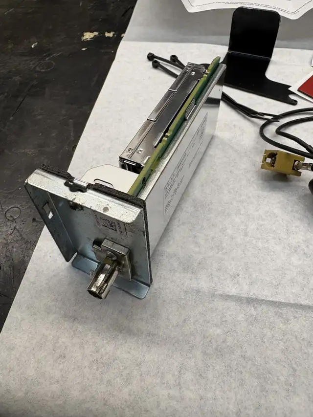 Harley Davidson SiriusXM Radio Kit in Motorcycle Parts & Accessories in Red Deer - Image 3