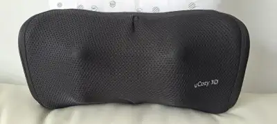 OSIM uCozy 3D Massage Pillow – 95% Like New, View more
