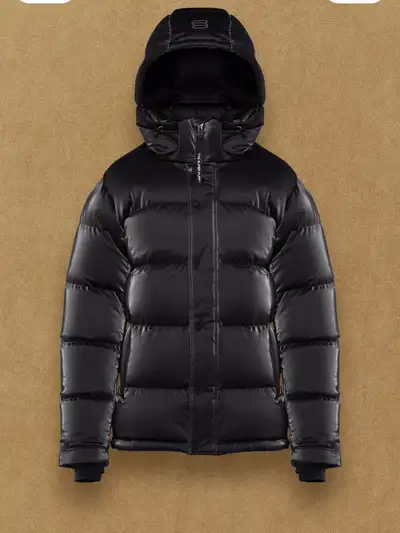 Aritzia Super Puff Liquid Shine - Black XS, View more