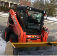 Clean and very Low Mileage bobcat for Rent