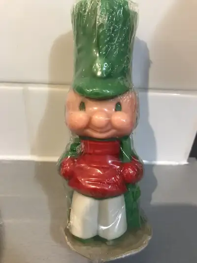 Vintage Holly Brights Candle, View more