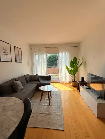 4 1/2 Apartment for Rent/ 4 1/2 à louer -Rosemont (Masson)