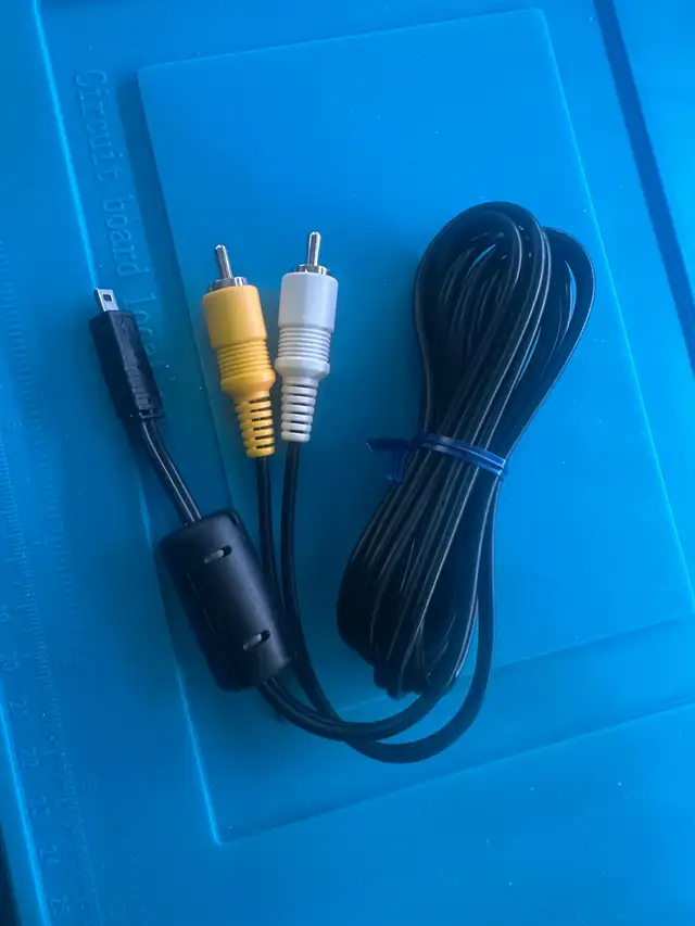 USB Mini-A to RCA Cable Adapter63654759054211121
