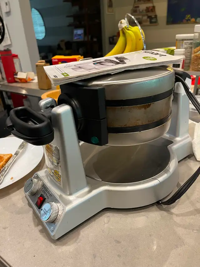 Cuisinart Waffle and Omlette maker - rare combo543429111243745284