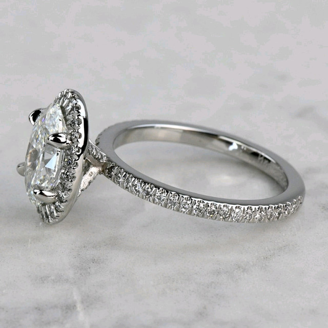 1.80 ctw Lab Oval Diamond Delicate Halo Ring,E-VS1,Excellent in Jewellery & Watches in Vancouver - Image 2