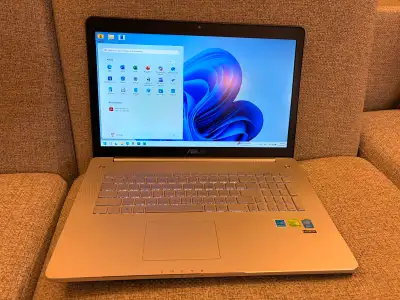 Asus N750JV, 17' display 1080 Full HD, Blu-ray drive, View more