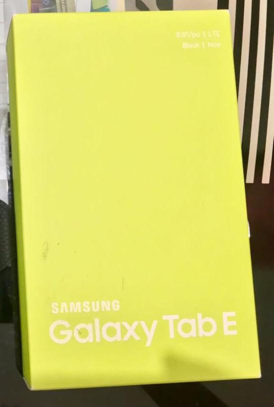 Samsung Tab E (LTE + Wi-Fi) Like New in Box in iPads & Tablets in City of Toronto