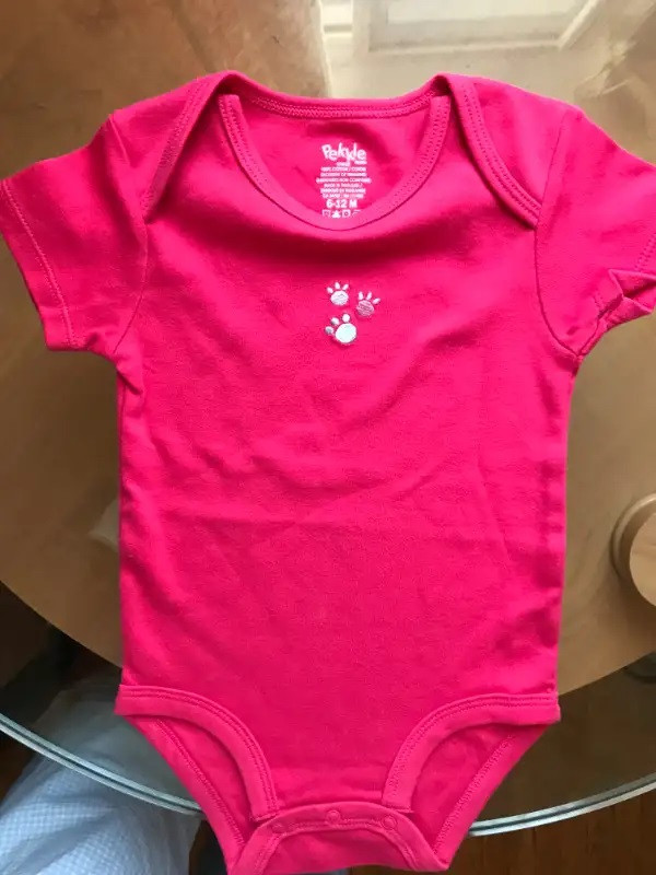 BRAND NEW Baby Girl's Bodysuit with tags 6-12 months old in Clothing - 6-9 Months in Edmonton