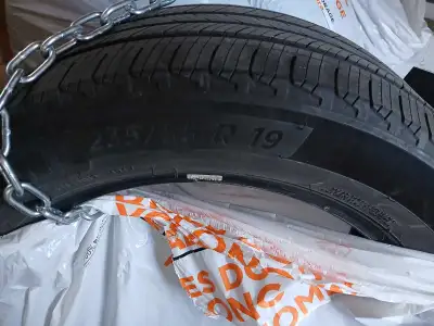 4 Michelin Summer tires for SUV. 235/55R 19"