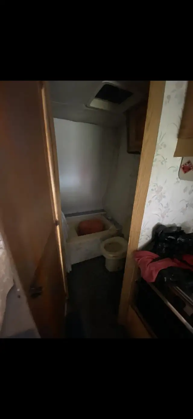 Winnebago Motorhome in RVs & Motorhomes in Ottawa - Image 9